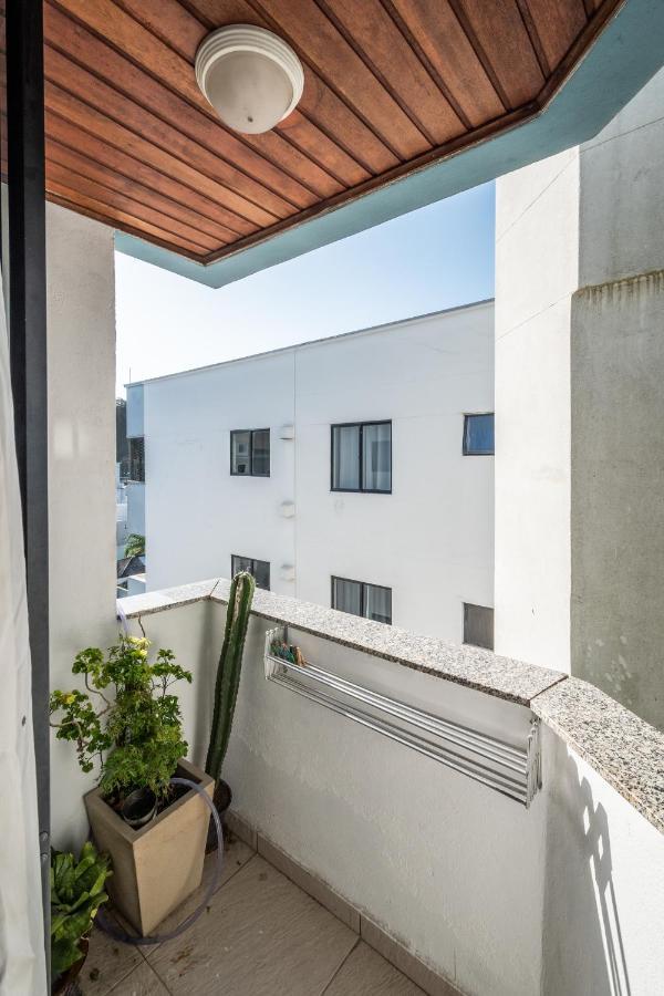 O Melhor Do Centro! Apto 01 Dormitorio Com Garagem E Ar Condicionado Balneário Camboriú Eksteriør billede