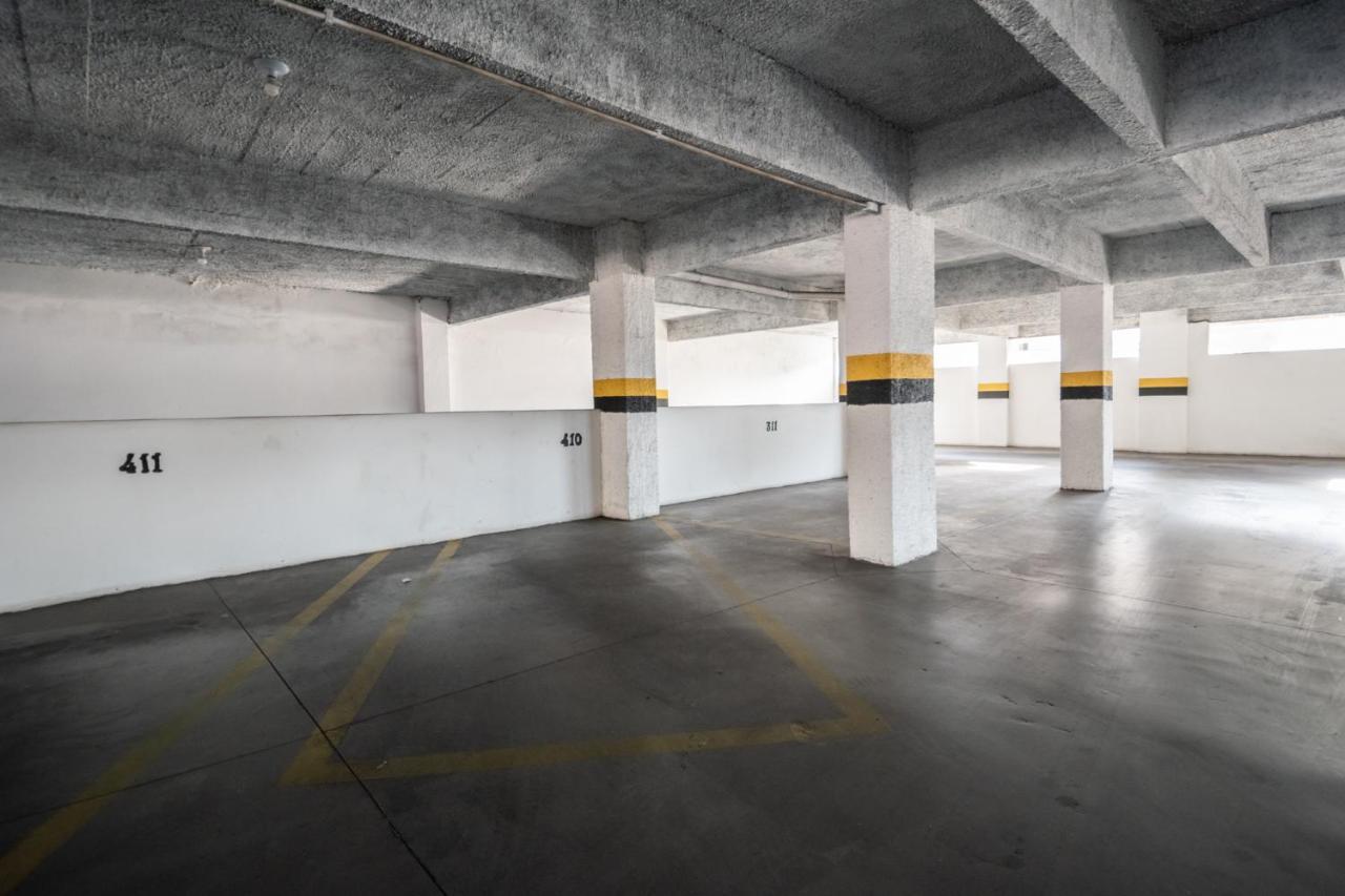 O Melhor Do Centro! Apto 01 Dormitorio Com Garagem E Ar Condicionado Balneário Camboriú Eksteriør billede